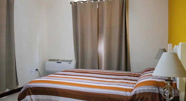 Apartment With Pool Near Golf Course And Oistins, Book Lejlighed Hoteller i Oistins med pool, Swimmingpool
