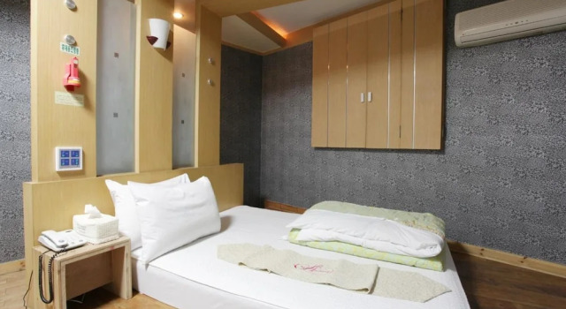 Jecheon Andante, Prenota Hotel Jecheon Chungcheongbuk-Do