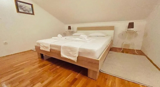 Aparment More