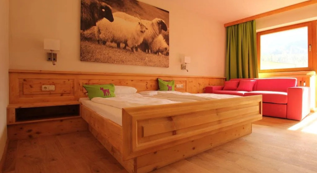 Hotel Family Alm Tirol, Забронировать Отель Отели Тироля 3 звезды, 3*