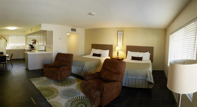 Lido Palms Resort and Spa, Забронировать Курортный отель Дезерт-Хот-Спрингс Palm Springs Metropolitan Area
