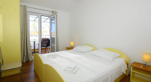 Апартаменты с 2 комнатами с балконом и с видом на море Bacan Serviced Apartments