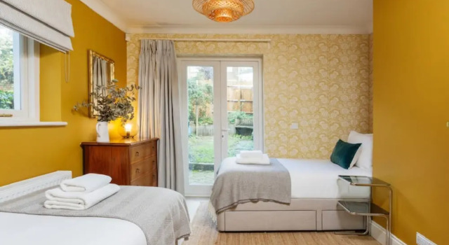 Stunning 2 Bed Apt W Garden in Clapham