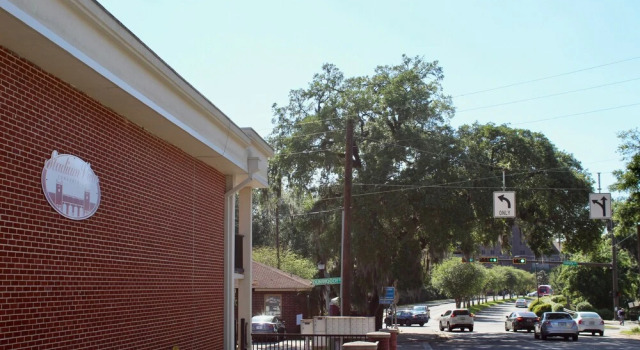 Excellent Location! On Campus Studio Sleeps 4, Réserver Hôtel Tallahassee Panhandle Florida