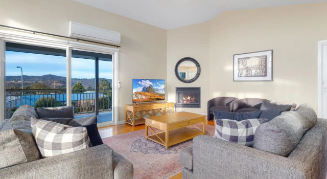 Alpine Retreat 107A Gippsland Street
