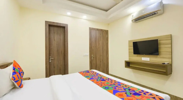 Люкс Luxury Fabhotel Alpha Stayz