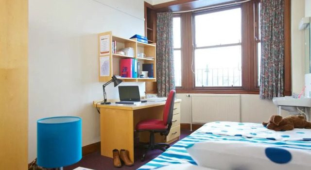 Двухместный номер Standard McIntosh Hall - Campus Accommodation