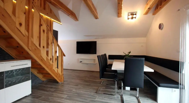 Апартаменты с 3 комнатами с балконом Apartments Klemenčič
