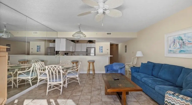 Pelican Beach 1910 1 Bedroom Condo by Pelican Beach Management, Забронировать Апартаменты/квартира Дестин Emerald Coast, рядом с Аквапарк Биг-Каунас