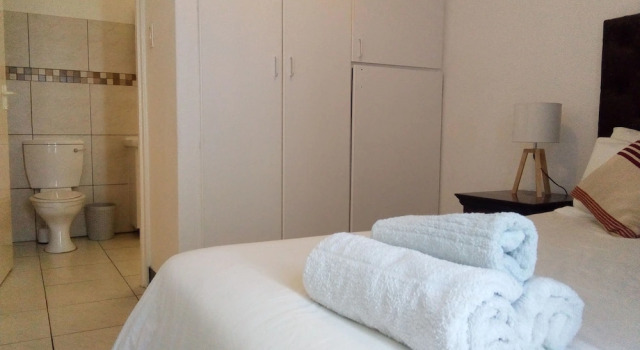 186 The Beach Club Hermanus, Забронировать Отель Отели Херманус 3 звезды, рядом с Mediclinic Hermanus, 3*