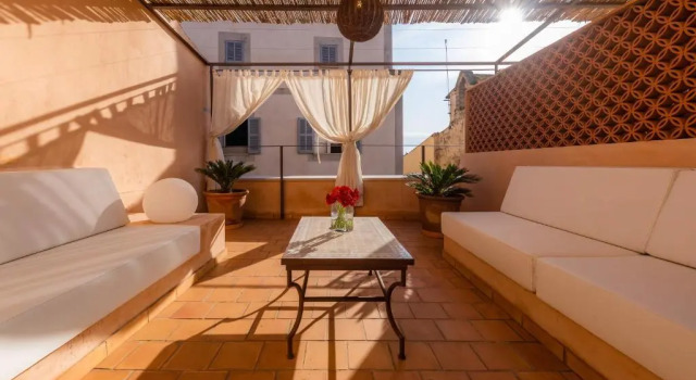 Полулюкс Yartan Boutique Hotel