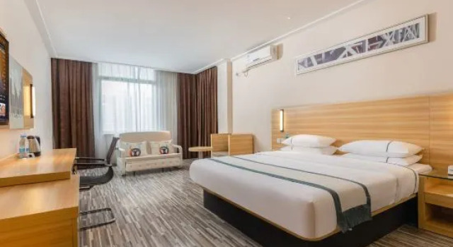 Люкс City Comfort Inn (Haikou High-speed Railway East Station)
