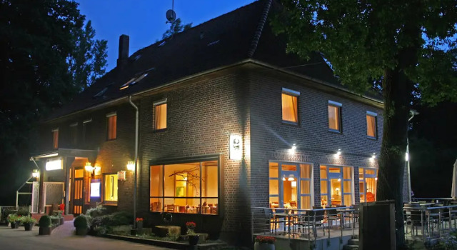 Land-gut-Hotel Waldesruh, Book Condo Hotel Altenmedingen 