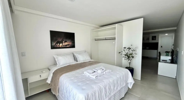 Hyde Park By Living, Забронировать Отель Отели Жуан-Песоа 3 звезды, рядом с Пляж Bessa, 3*