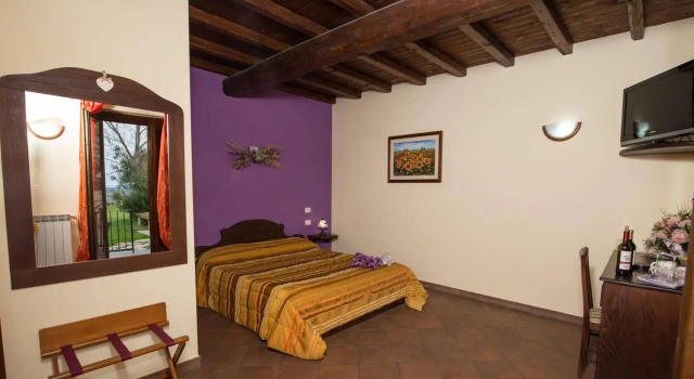 Agriturismo Fattorie Poggio Nebbia, Rezervovat Farmářský pobyt Tarquinia 