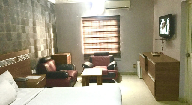 Номер Executive с видом на бассейн Zaaz Hotel