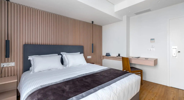 Двухместный номер Standard с балконом Отель Glyfada Riviera