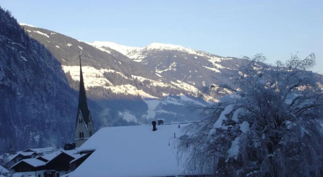 Апартаменты с 3 комнатами Appartements Rieser - im Herzen von Mayrhofen - sonniger Balkon - 3 Schlafzimmer