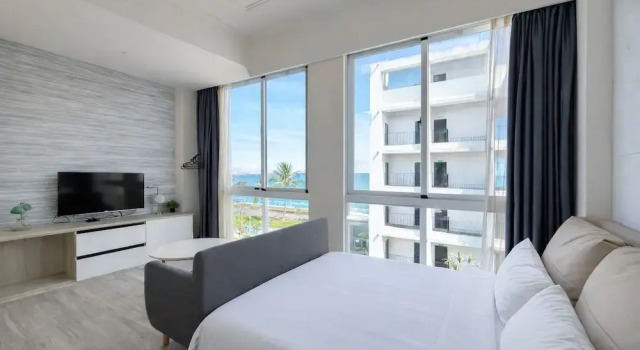 Номер Comfort Blue Ocean 微藍海岸 海景電梯旅宿 - 近東大門夜市