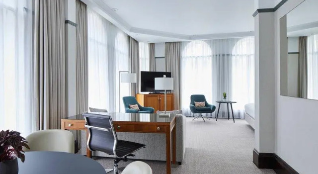 Номер Standard Leeds Marriott Hotel