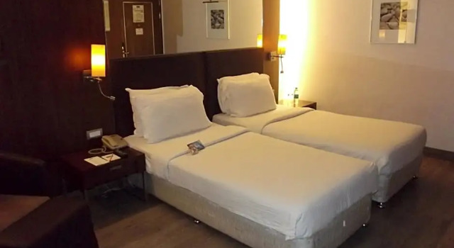 Номер Executive St Laurn Koregaon Park Pune