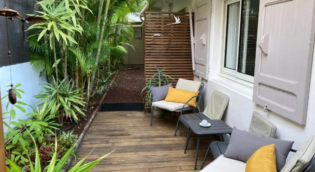 Апартаменты Bungalow Tec-Tec St Leu