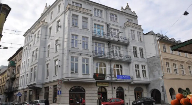 Tara Hostel