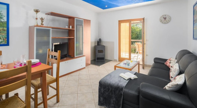 Awesome Apartment in Vabriga With 2 Bedrooms, Wifi and Outdoor Swimming Pool, Забронировать Апартаменты/квартира Апартаменты Вабрига, Апартаменты/квартира