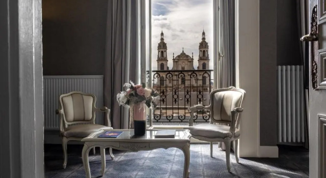 Номер Deluxe Grand Hotel de la Reine Place Stanislas