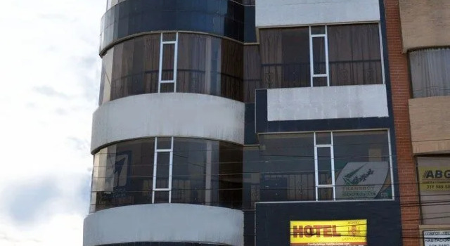 Hotel Gran Castell, Book Hotel Duitama Boyacá