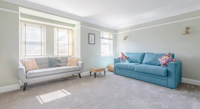 Коттедж Beautiful & Modern 3BD House- Kennington!