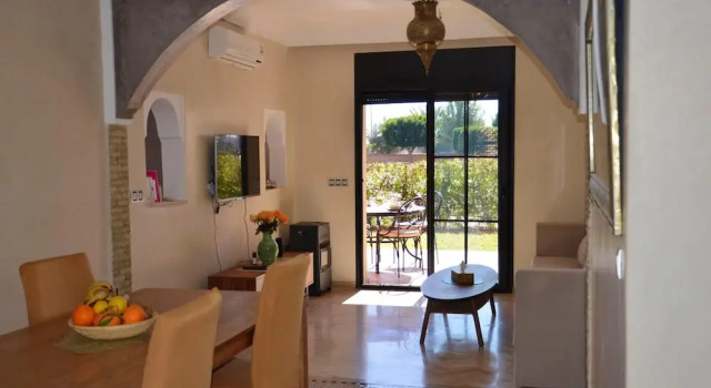Apartment With 2 Bedrooms in Marrakesh, With Shared Pool, Furnished Terrace and Wifi, Забронировать Апартаменты/квартира Отели Марракеш-Тенсифт-Эль-Хауз с парковкой, Парковка