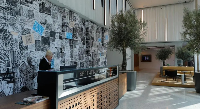 Triiiple Suites Level 21 mit Balkon und Tiefgarage, Reserva ahora Hotel Hoteles de 4 estrellas en Viena, cerca de Gasómetros, 4*