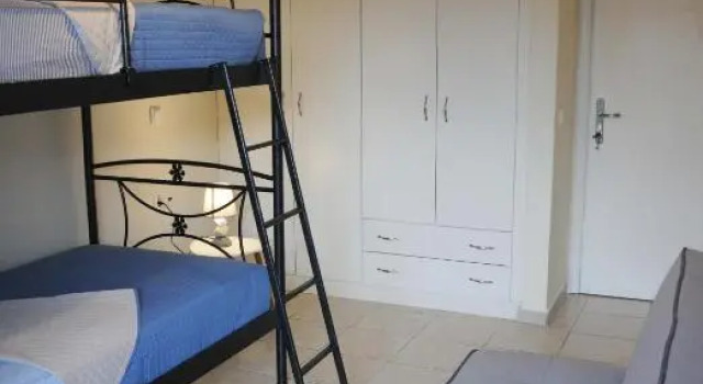 Vereniki 2, Book Hotel Kriopigi 