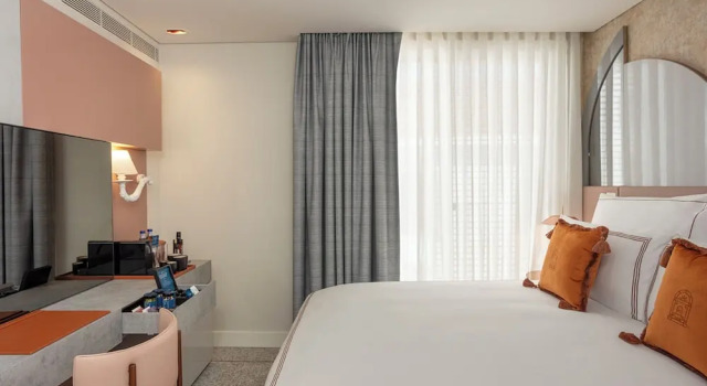 Двухместный номер Deluxe Convent Square Lisbon, Vignette Collection by IHG