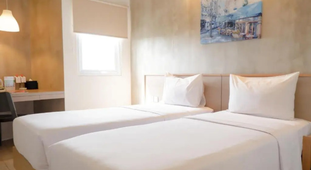 Deluxe Twin room Swiss-Belexpress Cilegon