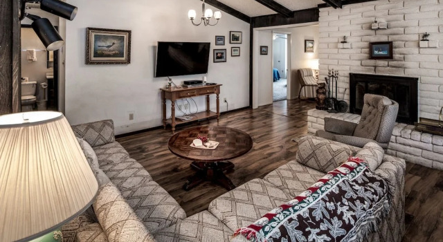 Aztex Retreat - Three Bedroom Cabin, Varaa Hotelli Ruidoso New Mexico