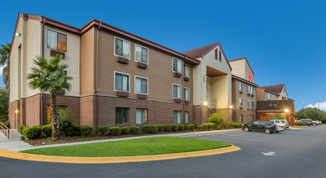 Red Roof Inn & Suites Savannah Airport, Reserva ahora Hotel Pooler 
