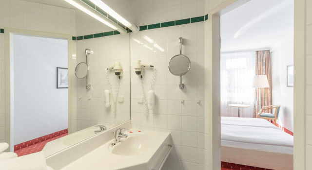 Двухместный номер Standard IntercityHotel Schwerin
