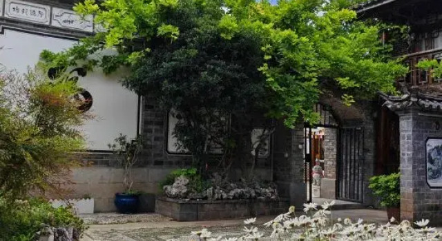 In Spring Country Courtyard in Lijiang, Prenota Hotel Hotel a Lijiang con parcheggio, Parcheggio