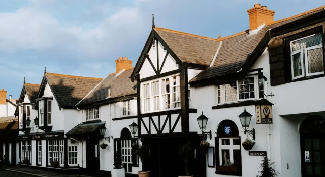 The Old Inn, Забронировать Отель Отели Бангор с бассейном, Бассейн