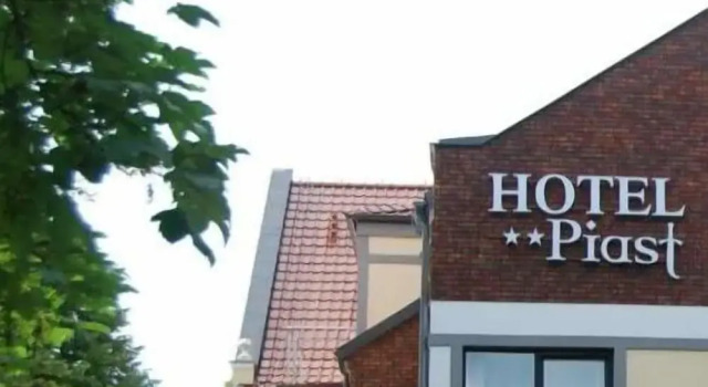 Hotel Piast, Varaa Hotelli Malbork Pommeri