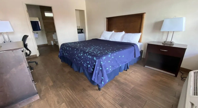 Coral Roc Motel, Забронировать Мотель Отели Флорида-Сити с бассейном, Бассейн