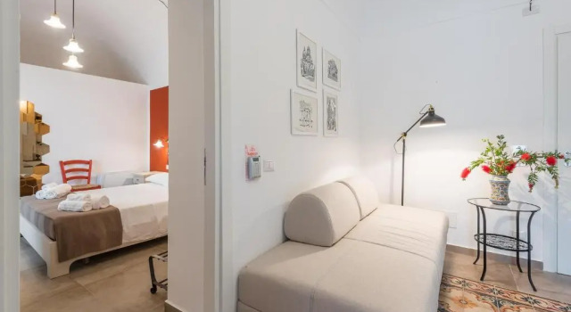 Il Baiocco -Ibla Charme Rooms, Забронировать Отель «постель и завтрак» Отели Долины Ното 3 звезды, 3*