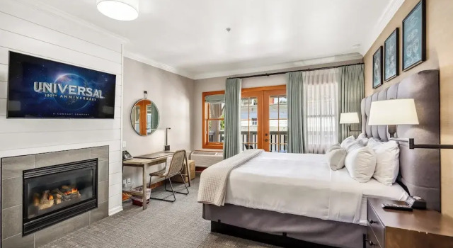 Люкс с балконом Roche Harbor Resort
