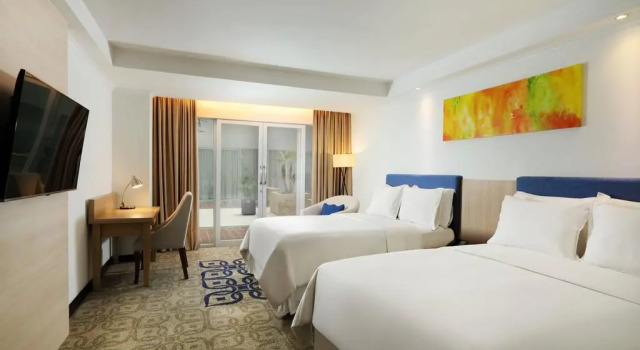 Номер Deluxe Four Points by Sheraton Makassar
