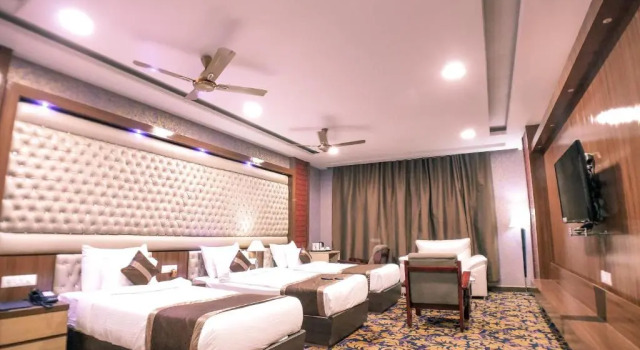 Номер Superior Hotel Vishnu Empire
