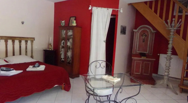 Люкс Chambres et table dhôtes Saint Nicolas, maisonnettes individuelles dans propriété privée