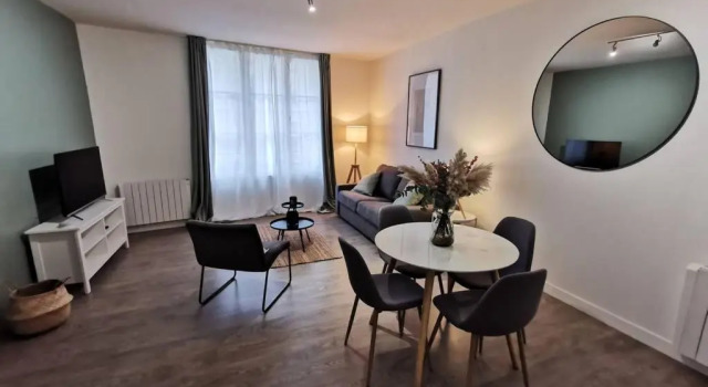 Апартаменты Appartement F2 COSY proche de l'HYPER CENTRE