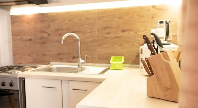 Апартаменты c 1 комнатой с балконом и с видом на море Apartments Senjo